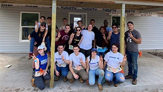 Group picture of organization Habitat for Humanity