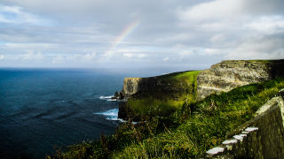 Cliffs in Ireland 320 pic
